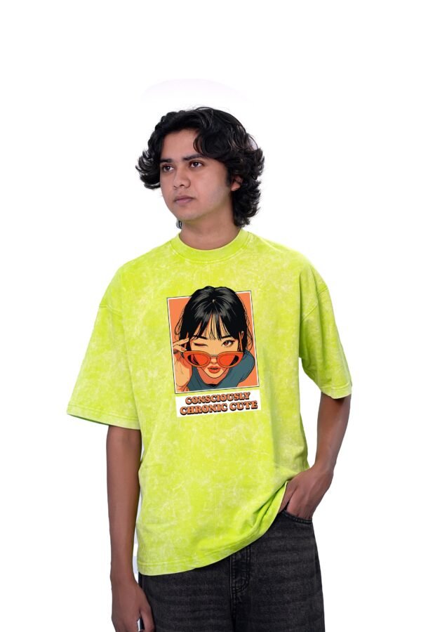 Flirty Frame Oversized Tee