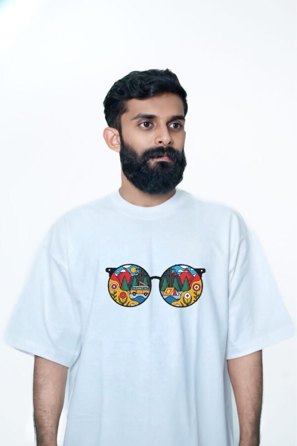 Holiday Vibes Graphic Tee